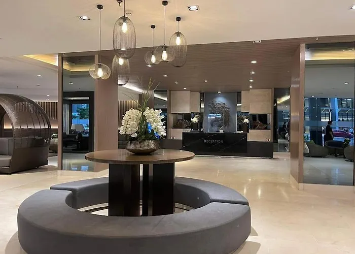 Shore Residences Moa By Darpm Apartment