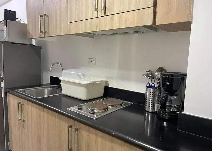 Shore Residences Moa By Darpm Apartment