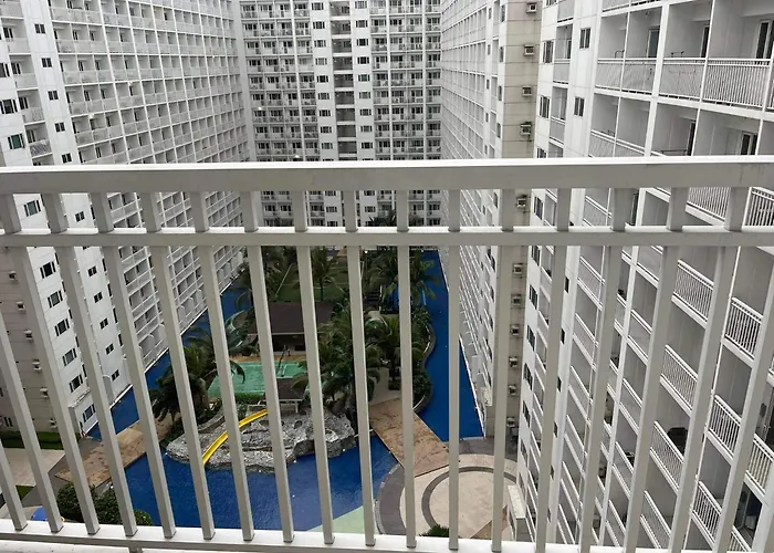 Apartment Shore Residences Moa By Darpm